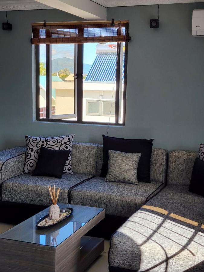 Sunsetview Beach Apartment Flic-en-Flacq 외부 사진